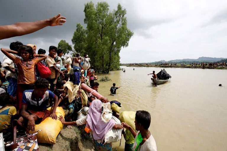 100人以上がナフ川で溺死