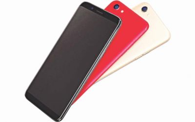 OPPO F5 6GB、国内市場に登場