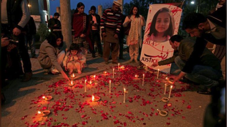 パキスタンの警察逮捕容疑で7歳の女の子の強姦殺人
