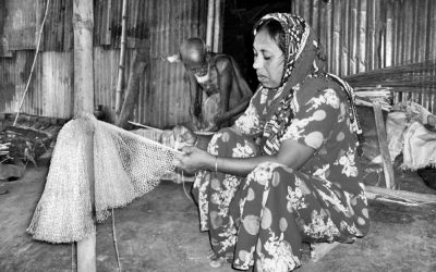 1,200人の女性職人がボグラの自らのイニシアチブでハンドネットを編成