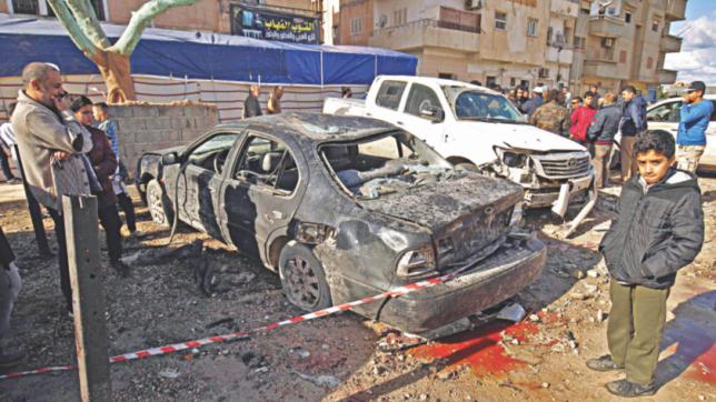 双子の爆撃がリビアで35人を殺す