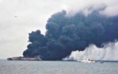 中国からの石油タンカーの爆発恐怖