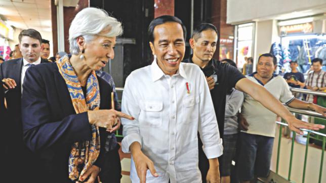 Lagardeは、労働者を吸収するために成長率を高めるためにインドネシアを促す
