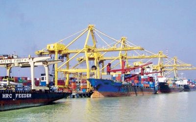 ストライクはCtg港の貨物輸送を停止する