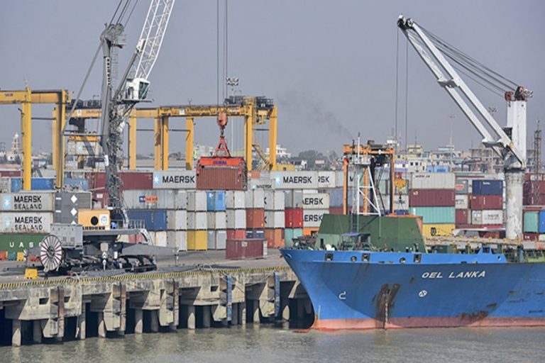 チッタゴン港はコンテナ取り扱いの記録を設定