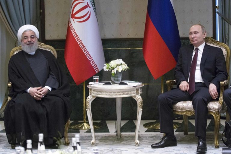 ロシア、イラン、トルコでシリア首脳会議に参加