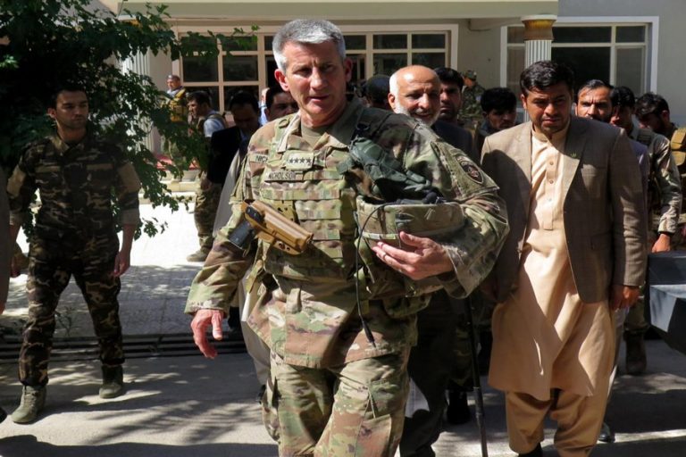 アフガニスタン政府、タリバンの脅威を乗り越える圧力