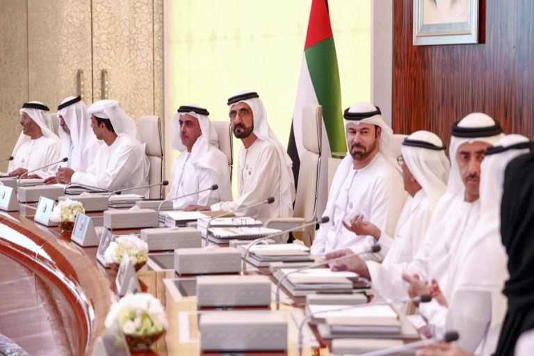 UAEは外国人投資家を募集するための所有権、ビザの改革を発表