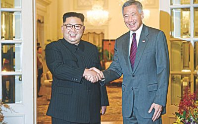 日韓首脳会談：指導者たちが歴史的会合のためにS'poreに到着