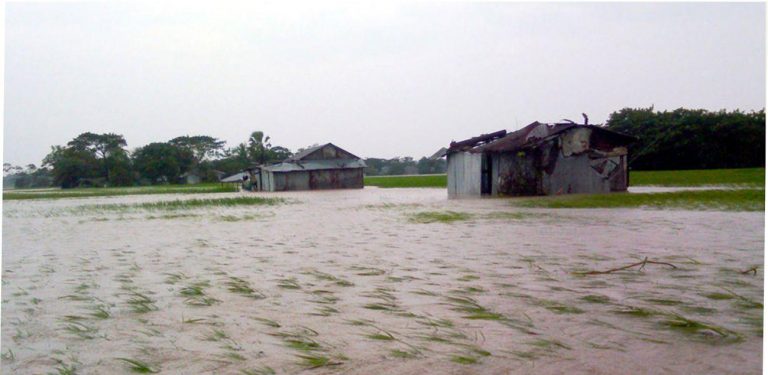ダイクが崩壊すると8つのカラパラ村が浸水