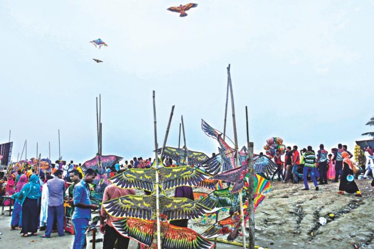 ポートシティの住民はEidの休暇を最高にする