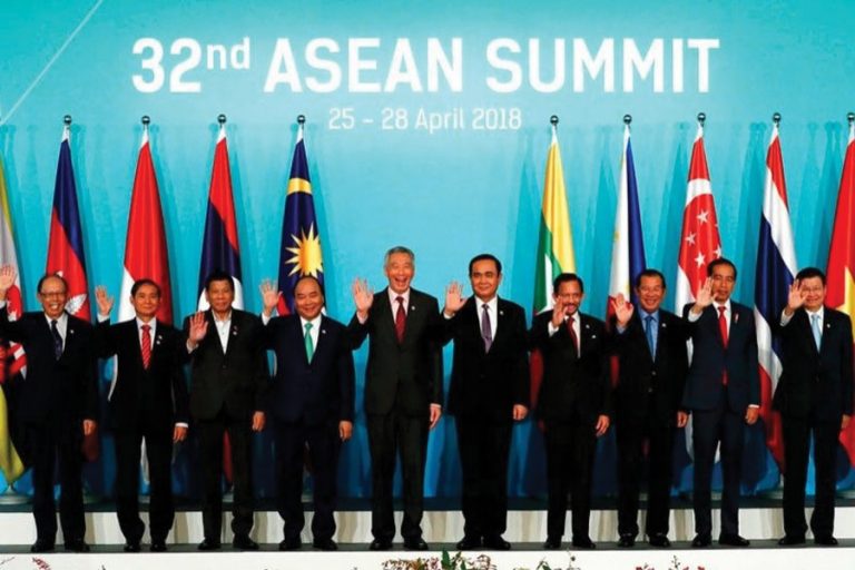 ASEANは、地政学的および技術的な混乱を機会に変えることができますか？