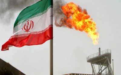 イランの原油輸出は11月に急落し、