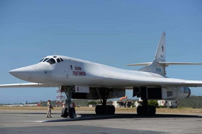 ロシアはベネズエラにN可能爆撃機を送る