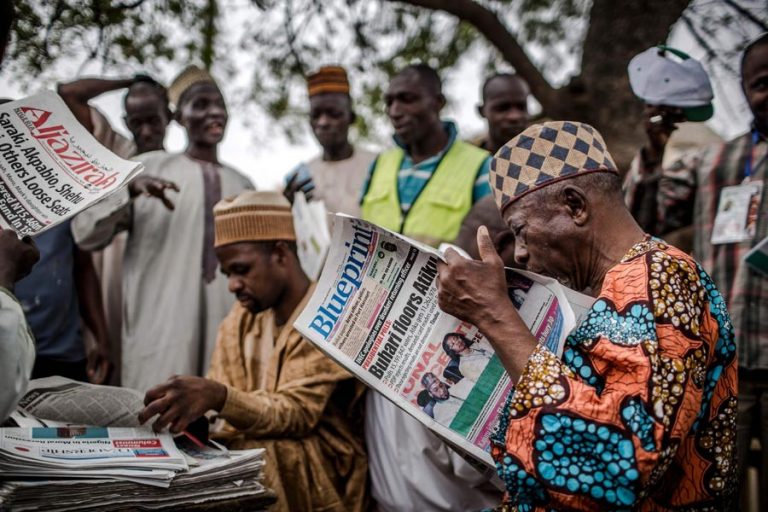 ナイジェリアの選挙管理委員会、Buhariの再選を宣言