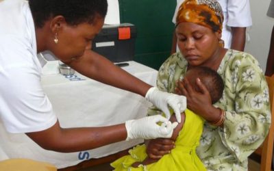 マラウイでテストされる革新的な子供用マラリアワクチン