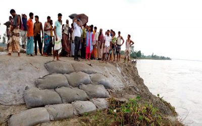 Teestaによる侵食はRangpur地区の洪水の後退と深刻なターンを取ります