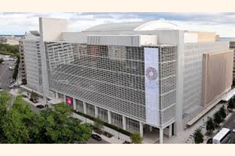 WBは2019年にマレーシアの経済成長率を4.6％に引き下げる