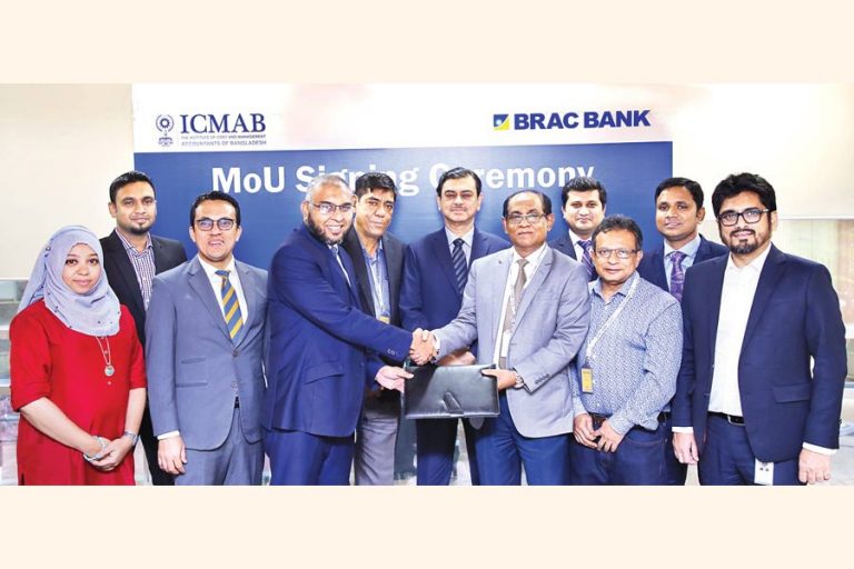 BRAC Bankのリテールバンキング部長