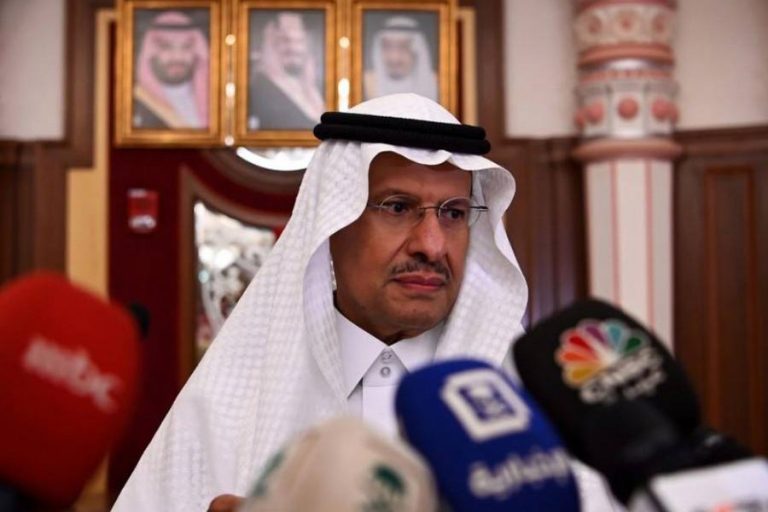 南アラビア、石油市場の安定性について議論