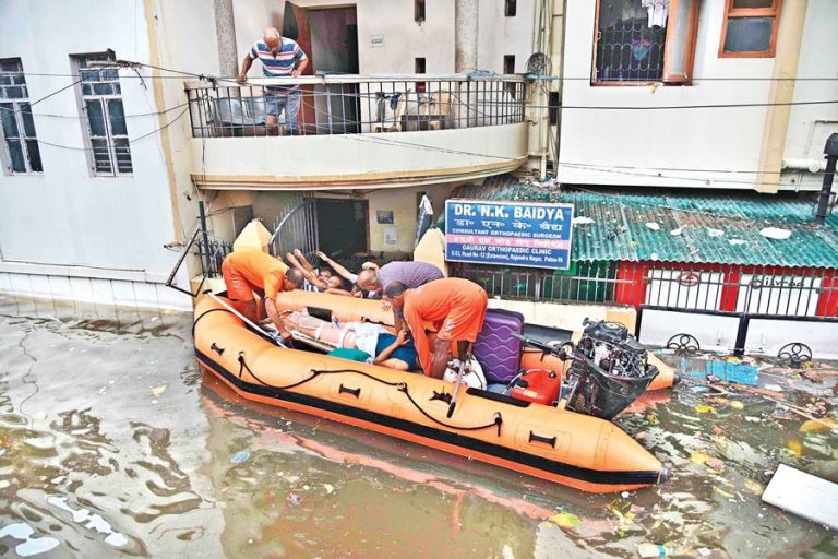 ビハール州で洪水により113人が死亡