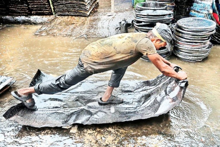 ブラマプトラの水位が下がり、ガンジス川が安定