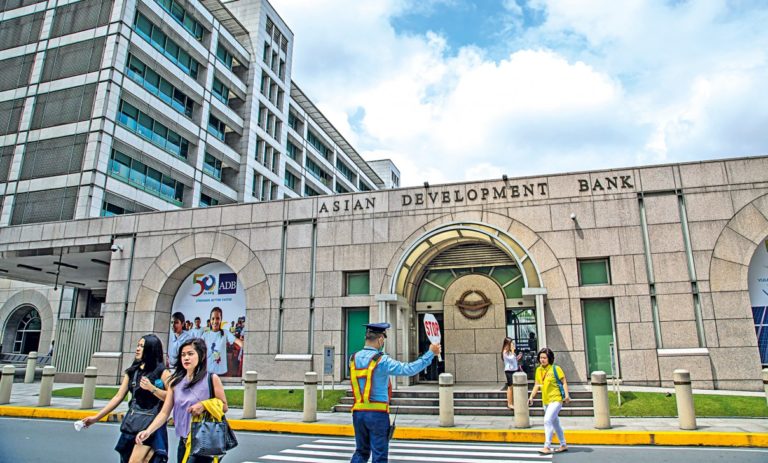ADBはバングラデシュの経済回復を加速するために資金調達計画を調整します