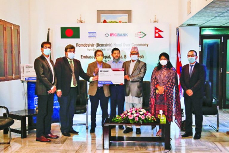Beximco Pharma、IFIC Bank、およびNepal BD BankがネパールにRemdesivirを寄付