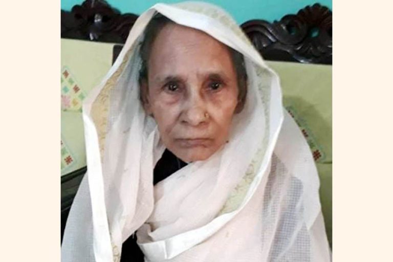 Birshreshtha Mostafa Kamalの母親が死去