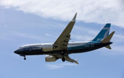 ボーイングの幹部が737 MAX開発者の安全決定を守る