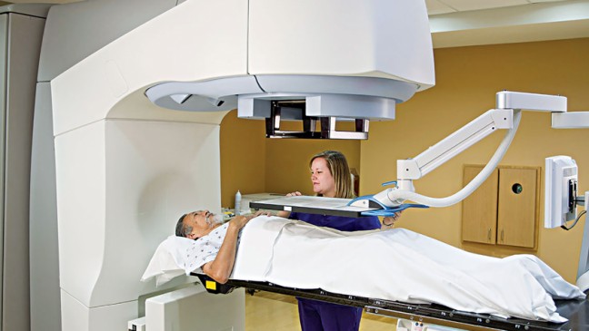 前立腺癌手術後の放射線療法は、多くの男性にとって安全に回避できます