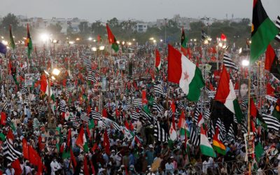 パキスタンの反政府抗議が勢いを増す