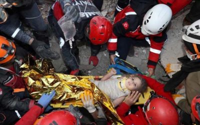 トルコの地震から4日後に少女が救助された