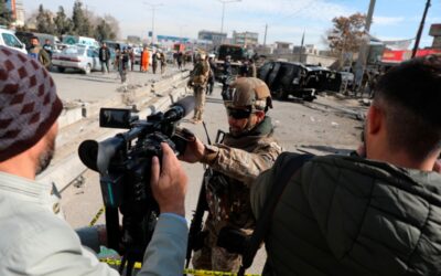 アフガニスタン和平交渉は、ジャーナリストの標的殺害を煽っていますか？