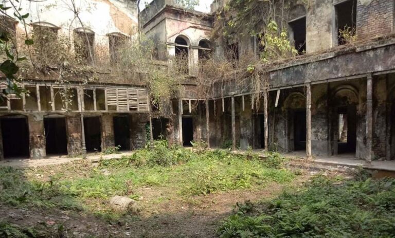 Baishroshi Zamindar Mansion：「遺産サイト」政府が法廷闘争に固執している間に光沢を失う