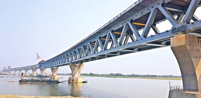 パドマ橋開通は来年6月予定