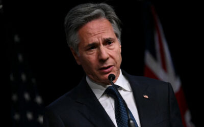 法の支配を守り、民主主義を尊重する