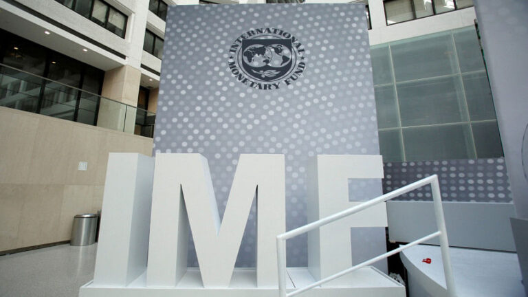 IMFは補助金削減と30億ドルの融資に対する収入増加を求める可能性