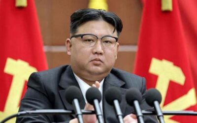 金正恩氏、攻撃されれば核兵器を使うと警告