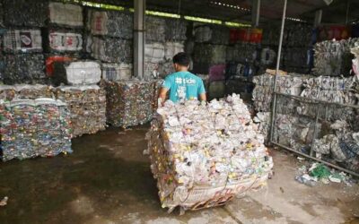 期限の数日前、プラスチック条約草案は意見の相違を浮き彫りにする