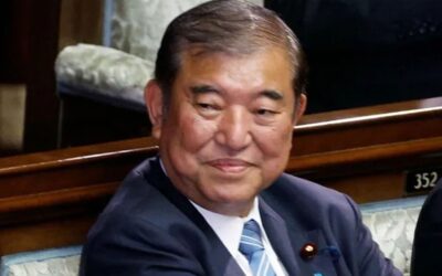 日本の首相、決選投票で再選