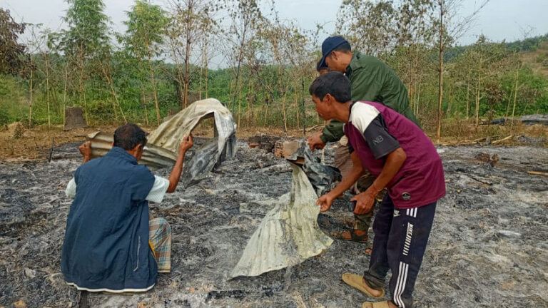 トリプラ州の住宅への放火事件で4人が逮捕される