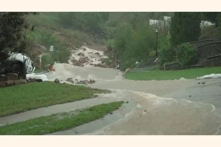 オーストラリアで洪水が発生、数千人が避難