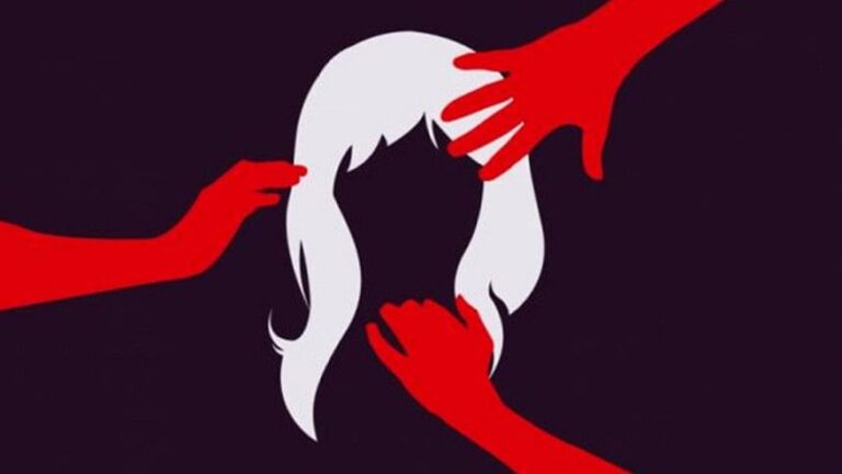 市内で女性が集団レイプされ、2人が拘束される