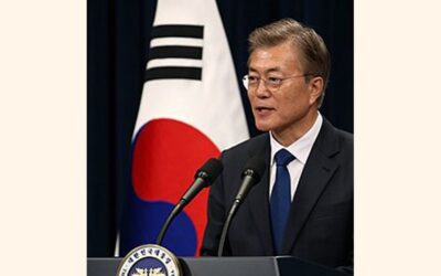 文前韓国大統領、贈賄罪で起訴