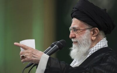 イラン最高指導者は、ウラン濃縮について誰の許可も求めないと明言した。