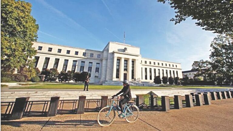 米連銀は再び利下げを一時停止し、関税に関する明確化を待つと予想される