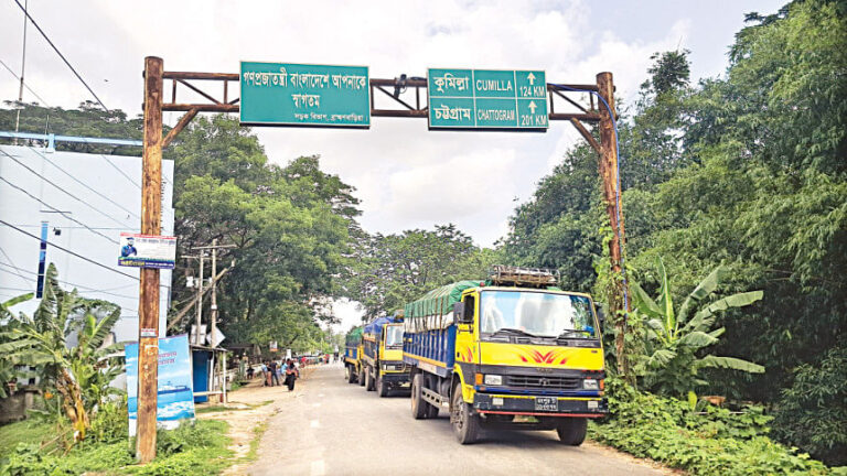政府はインドとの貿易摩擦の緩和を目指している