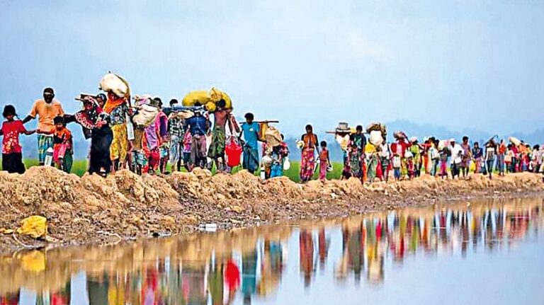 数ヶ月で15万人のロヒンギャ族が到着
