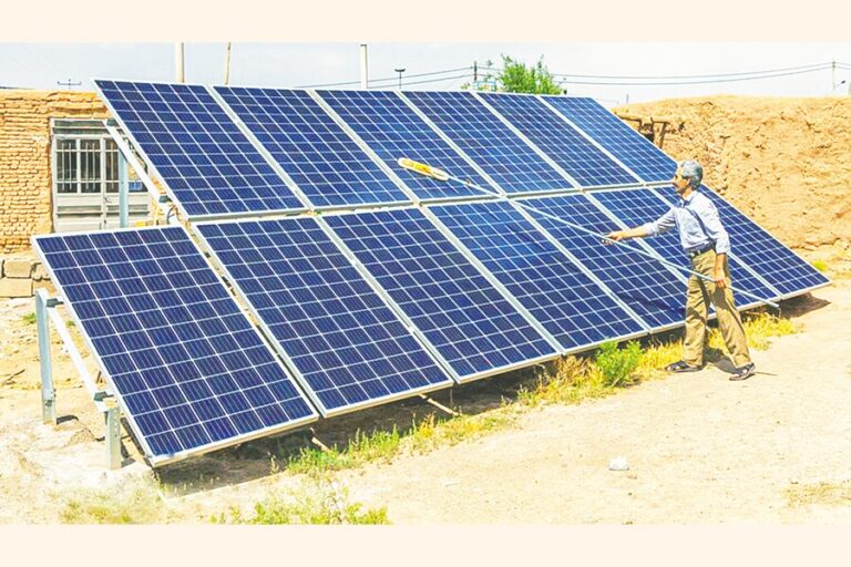 米国の関税と欧州の景気減速が太陽光パネル貿易に変化